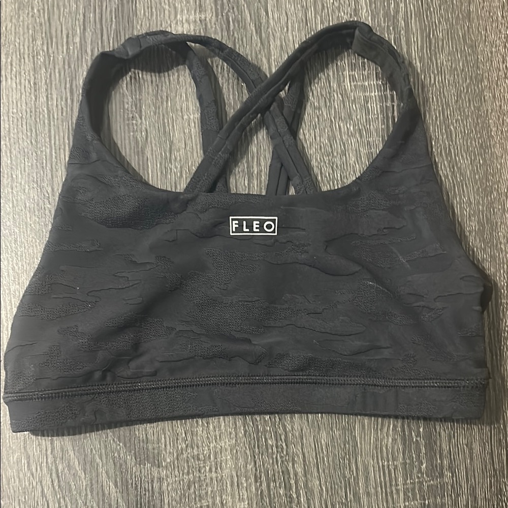 FLEO Isla sports bra